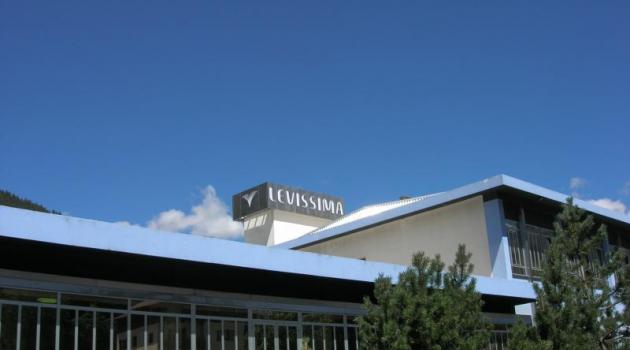 stabilimento Levissima a Cepina